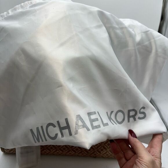 Michael Kors Large Signature Logo Tote Bag Maple Camel Light Brown Tan Purse - Picture 10 of 12